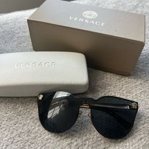 Versace Medusa Cat-Eye Sunglasses! | Color: Black/Gold w/serial number